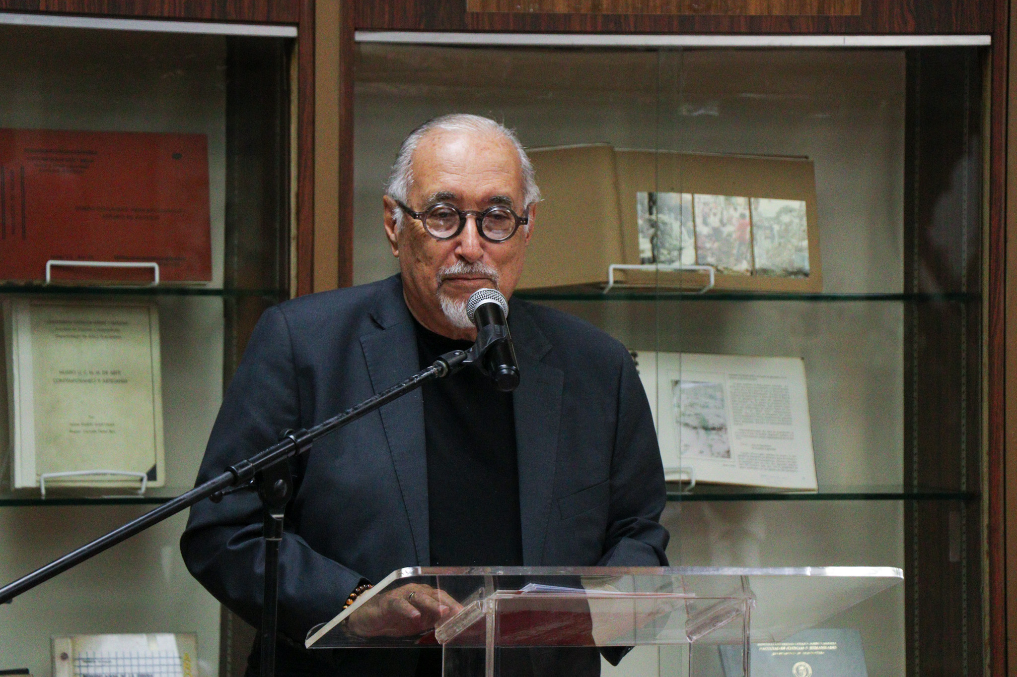 Lanzamiento del Proyecto Mediateca Intinerante del Centro León-15.jpg